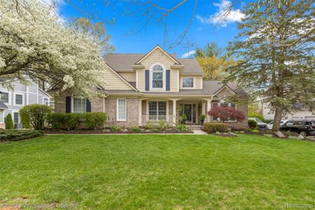 1424 Woodbridge Lane