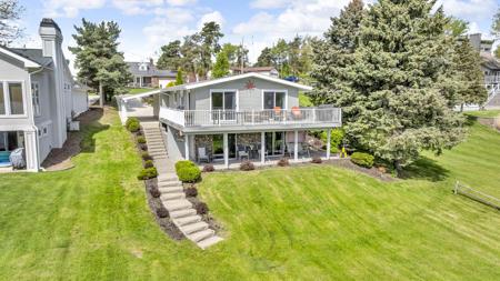 11767 Greenbriar Drive