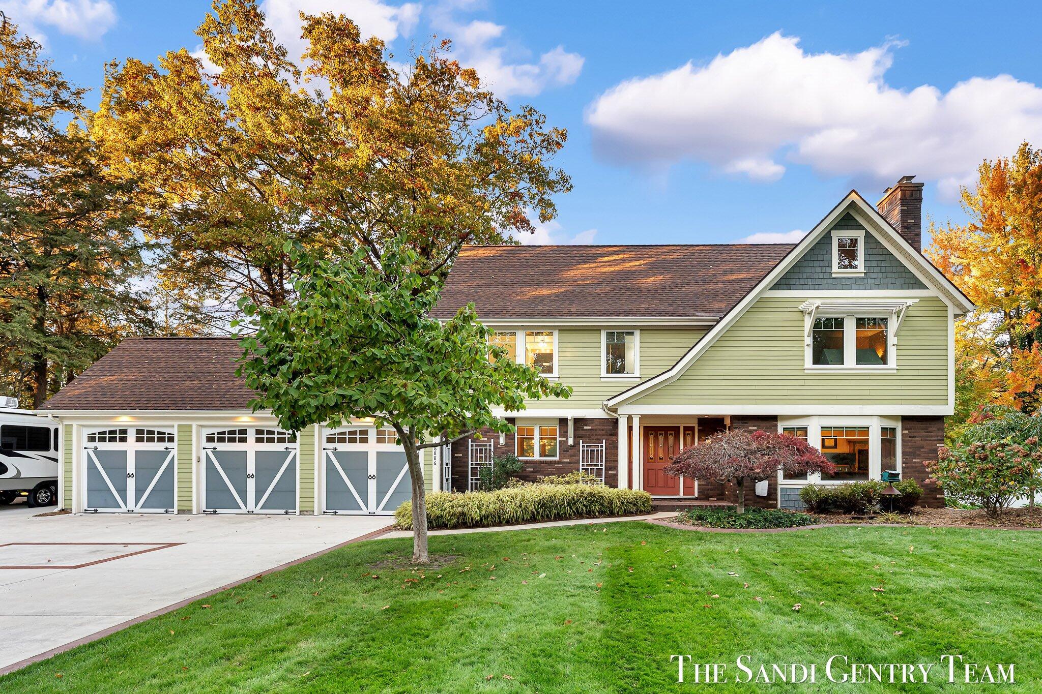 Image 2: 01-KYL00724