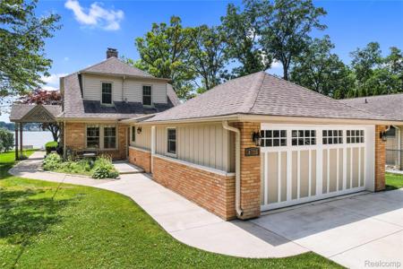 4725 Motorway Drive