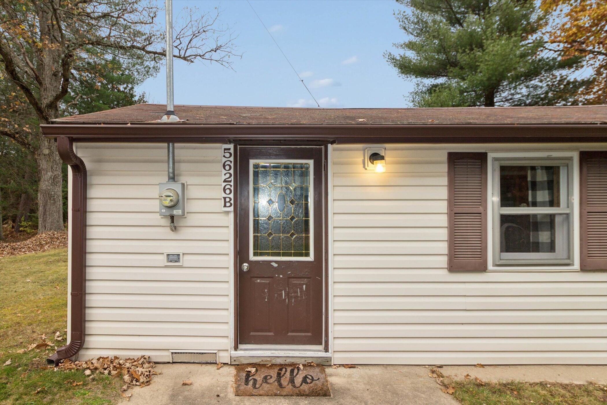 Image 2: 05-5626 S Jeffs Rd unit B Merritt-Window