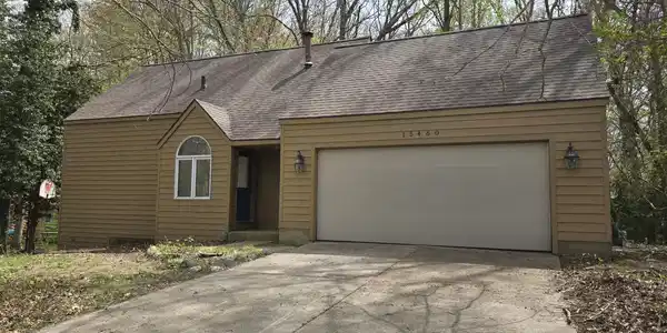 Image 2: Front of home
