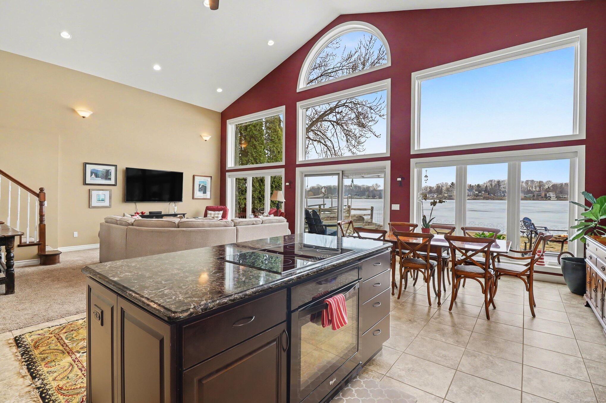 Image 4: 006_file_6125