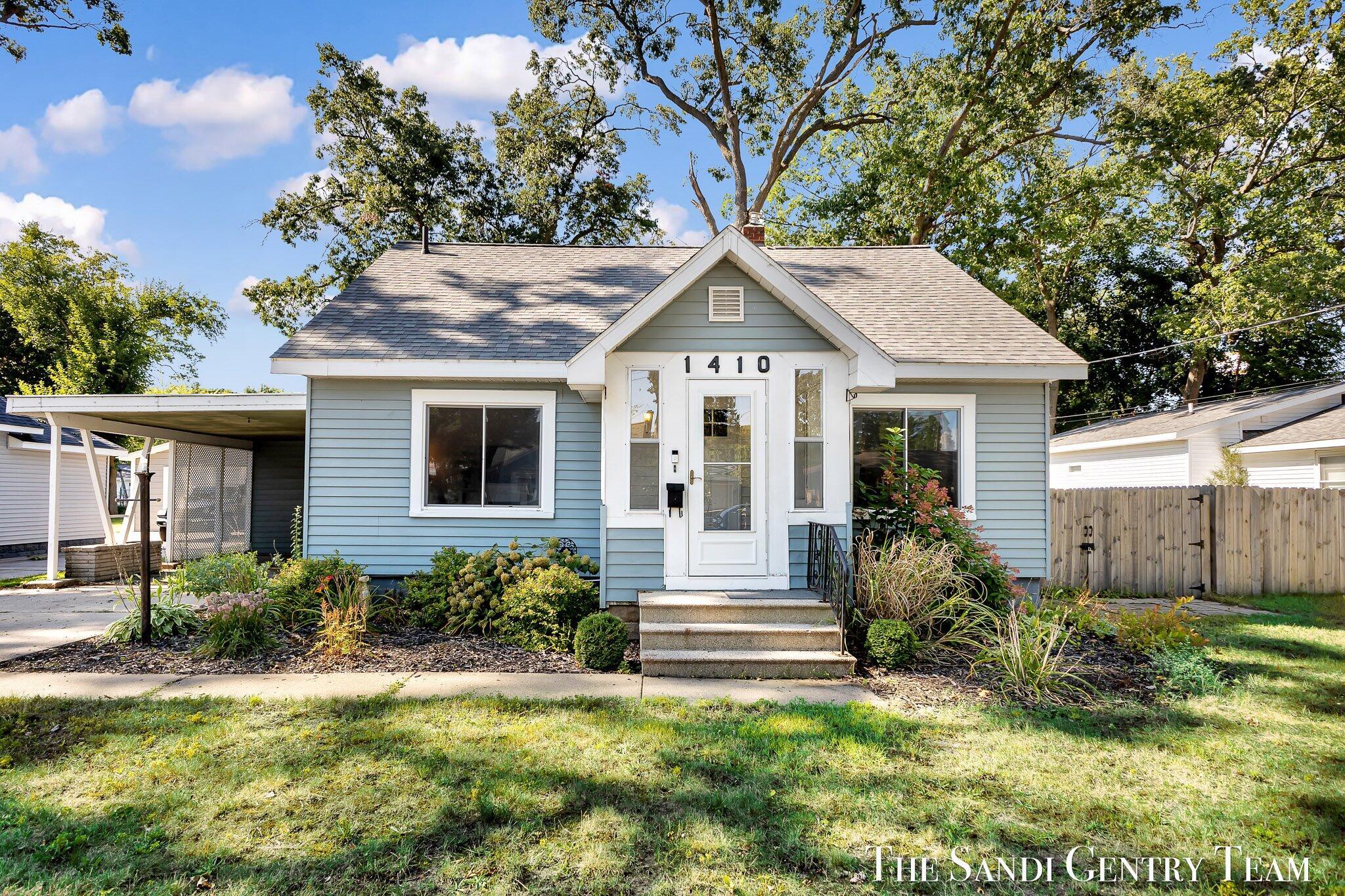 Image 1: 01-IMG_0002