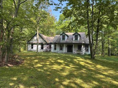 5867 Huron Woods Drive