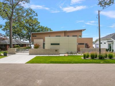 602 Lawn Avenue