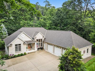 6607 Timber Cove