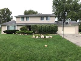 5442 Greenbriar Drive