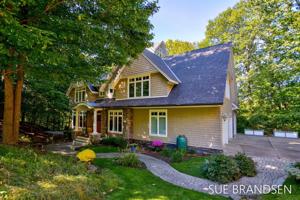4706 Forest Ridge Drive