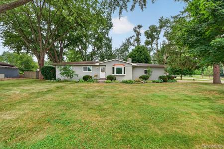 5991 Maybee Road