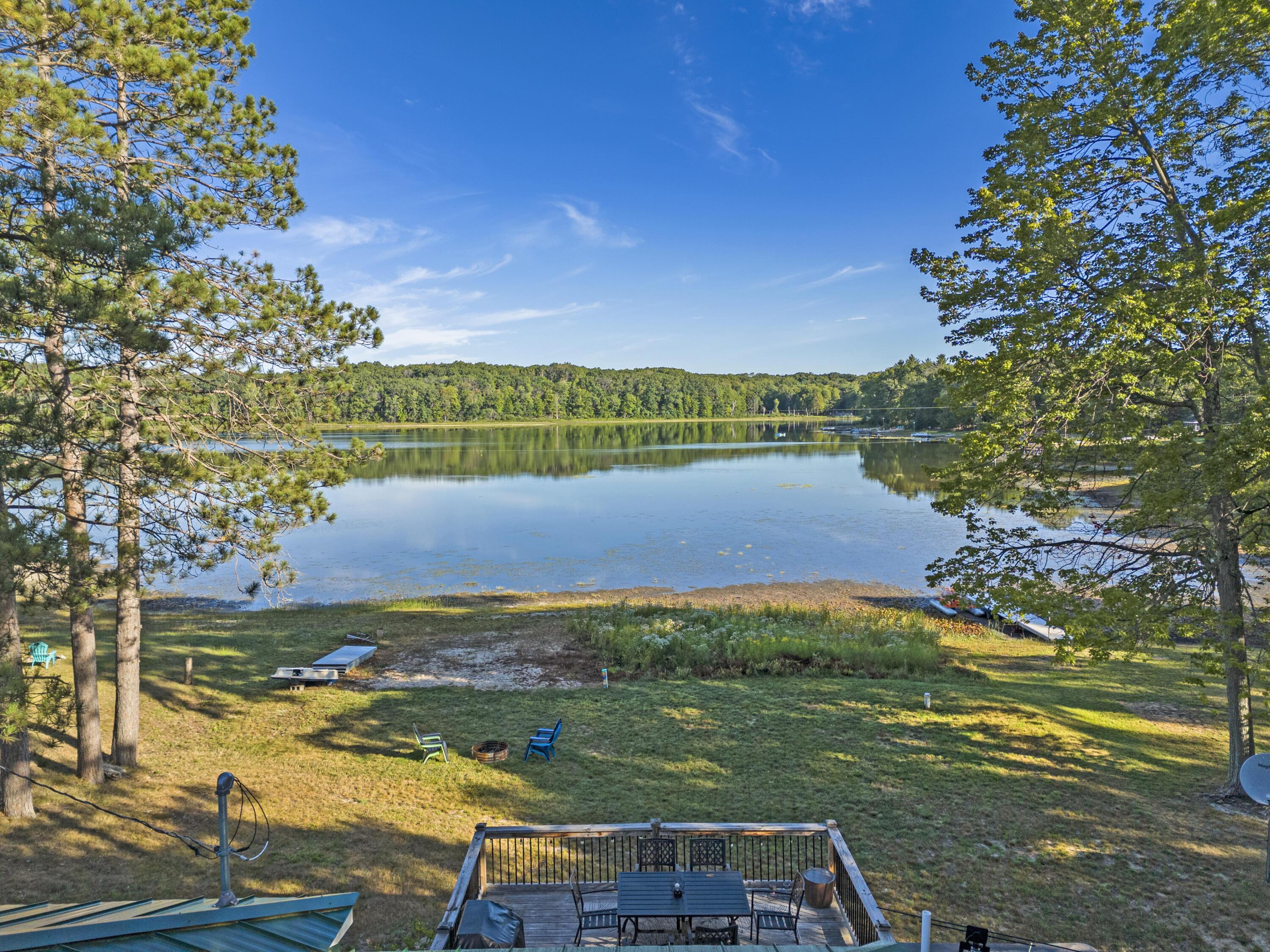 Image 3: 040_dji_20250829091743_0014_d_184