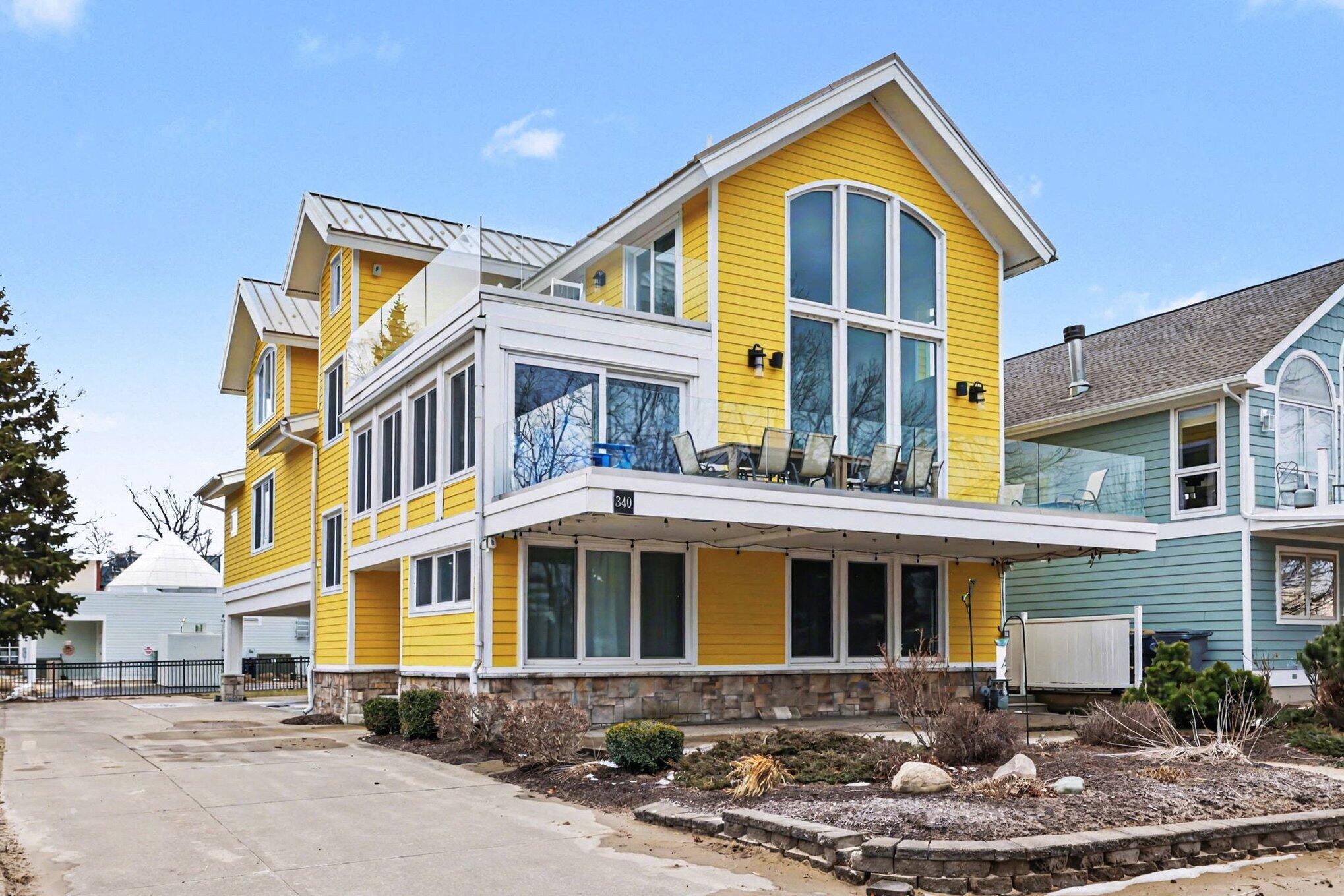 Image 2: 003_file_8902