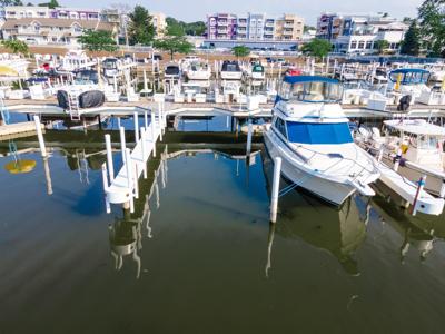 90 Harbor Landing