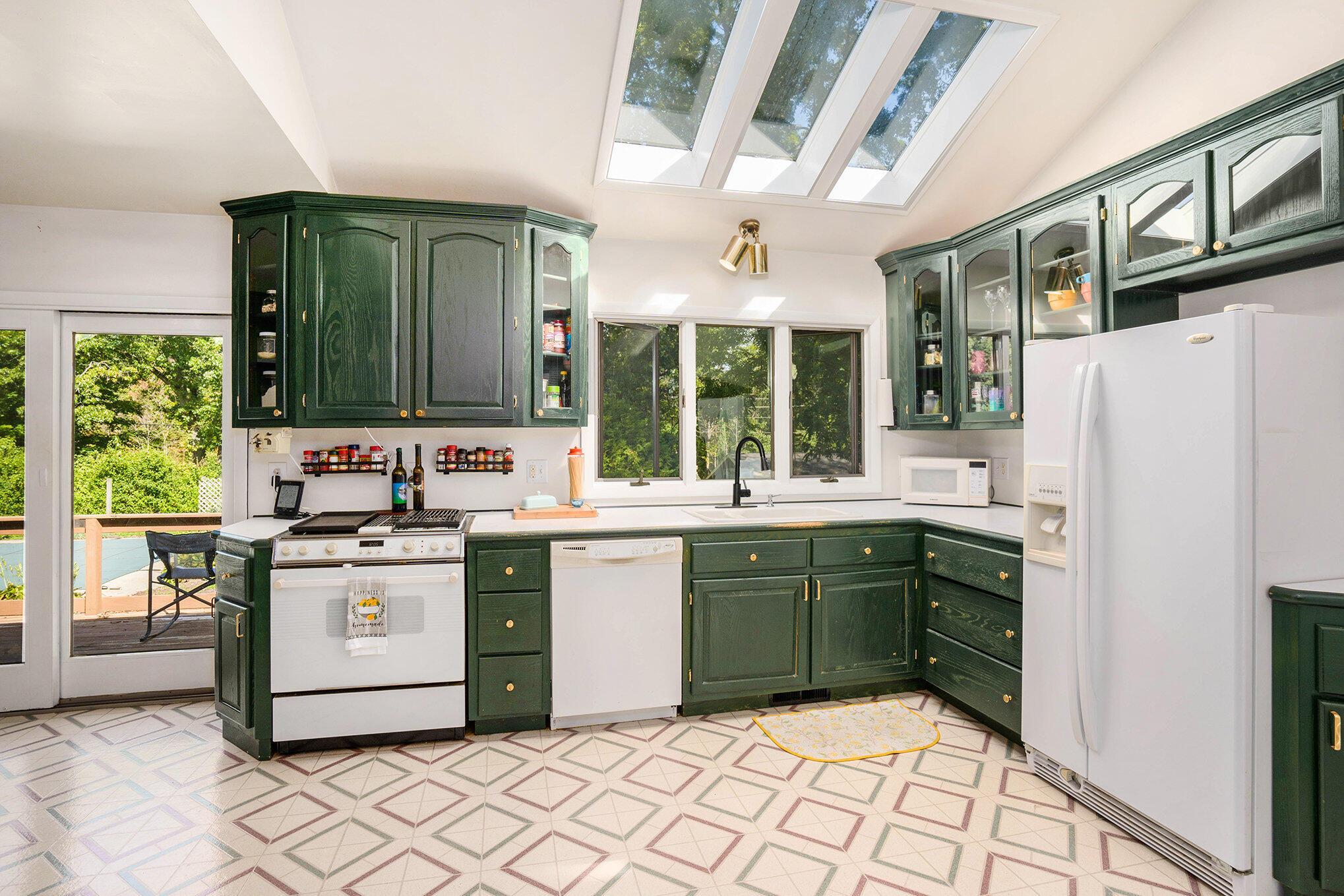 Image 3: 007__sa90205_208