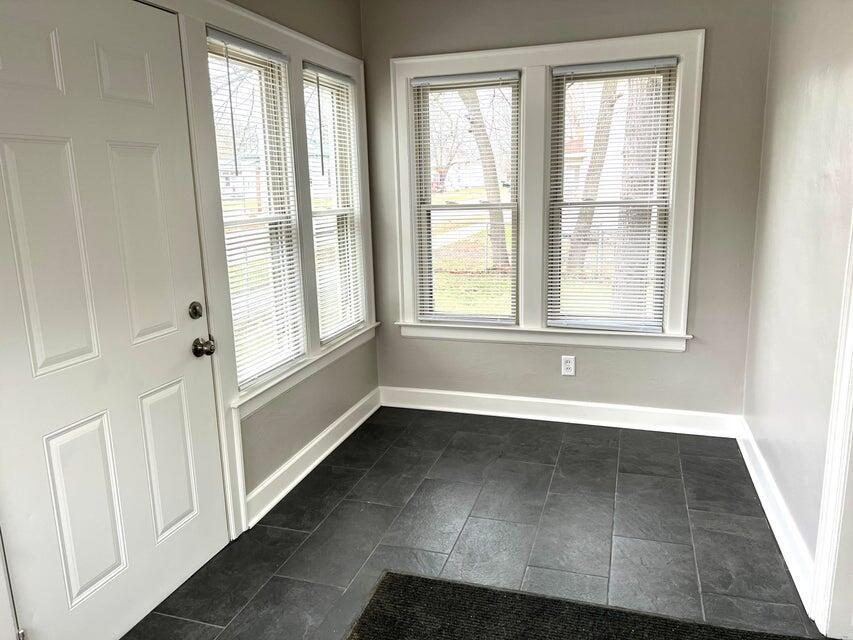 Image 3: 20230213221122890913000000-o