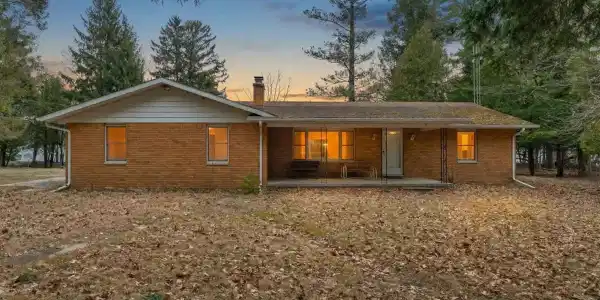 3455 Lakeshore Road