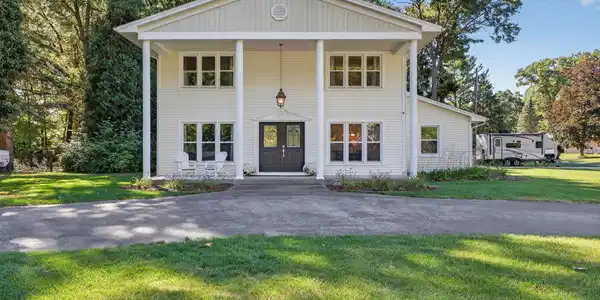14848 Cross Lane
