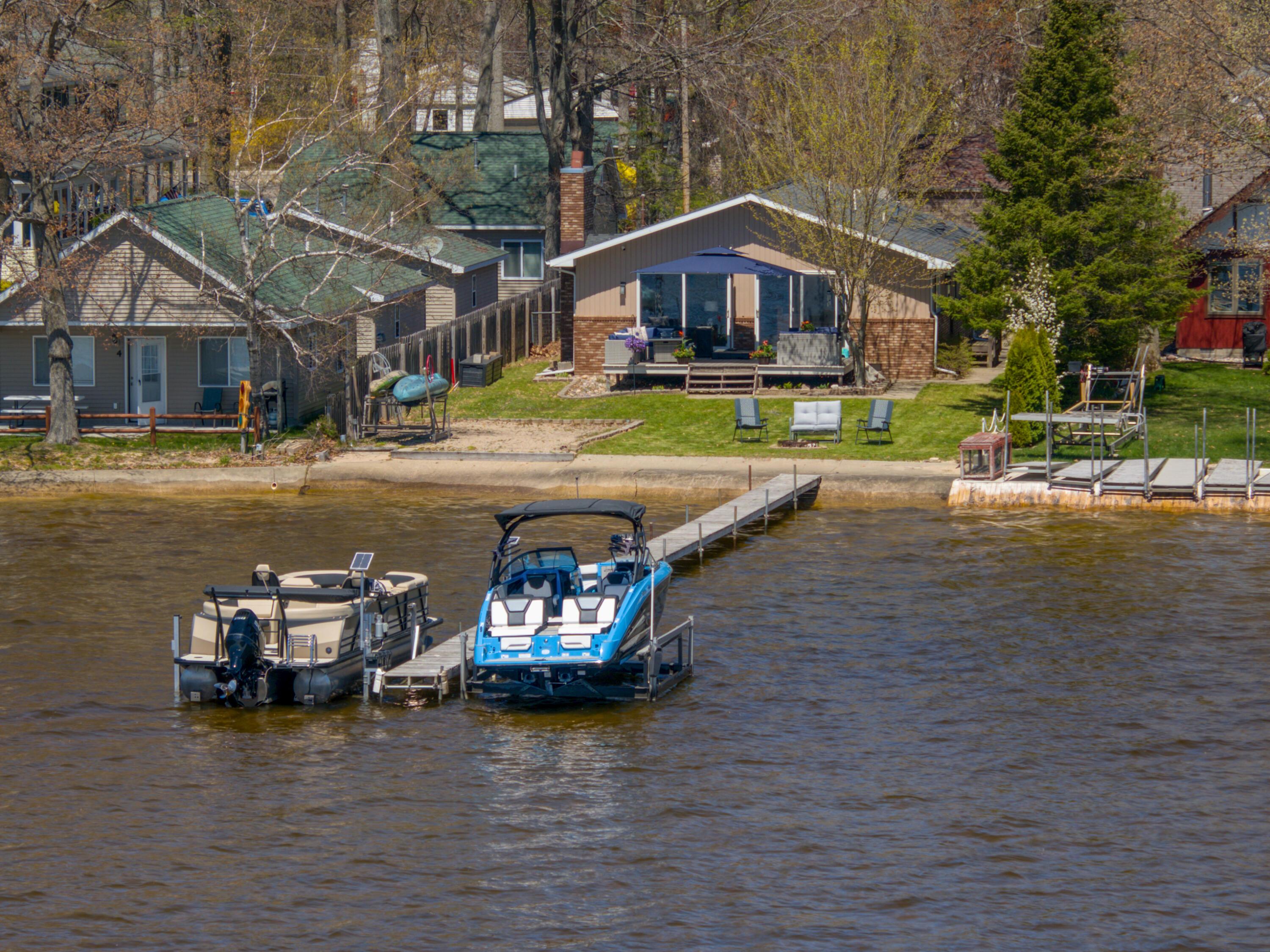 Image 1: DJI_20250426184659_0838_D_62