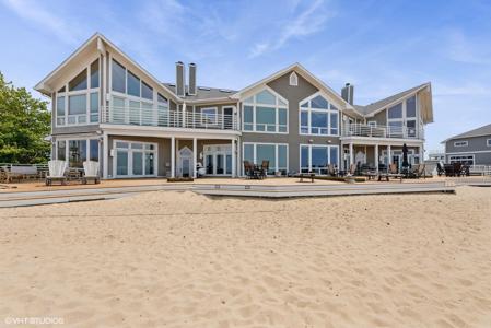 400 Lake Drive