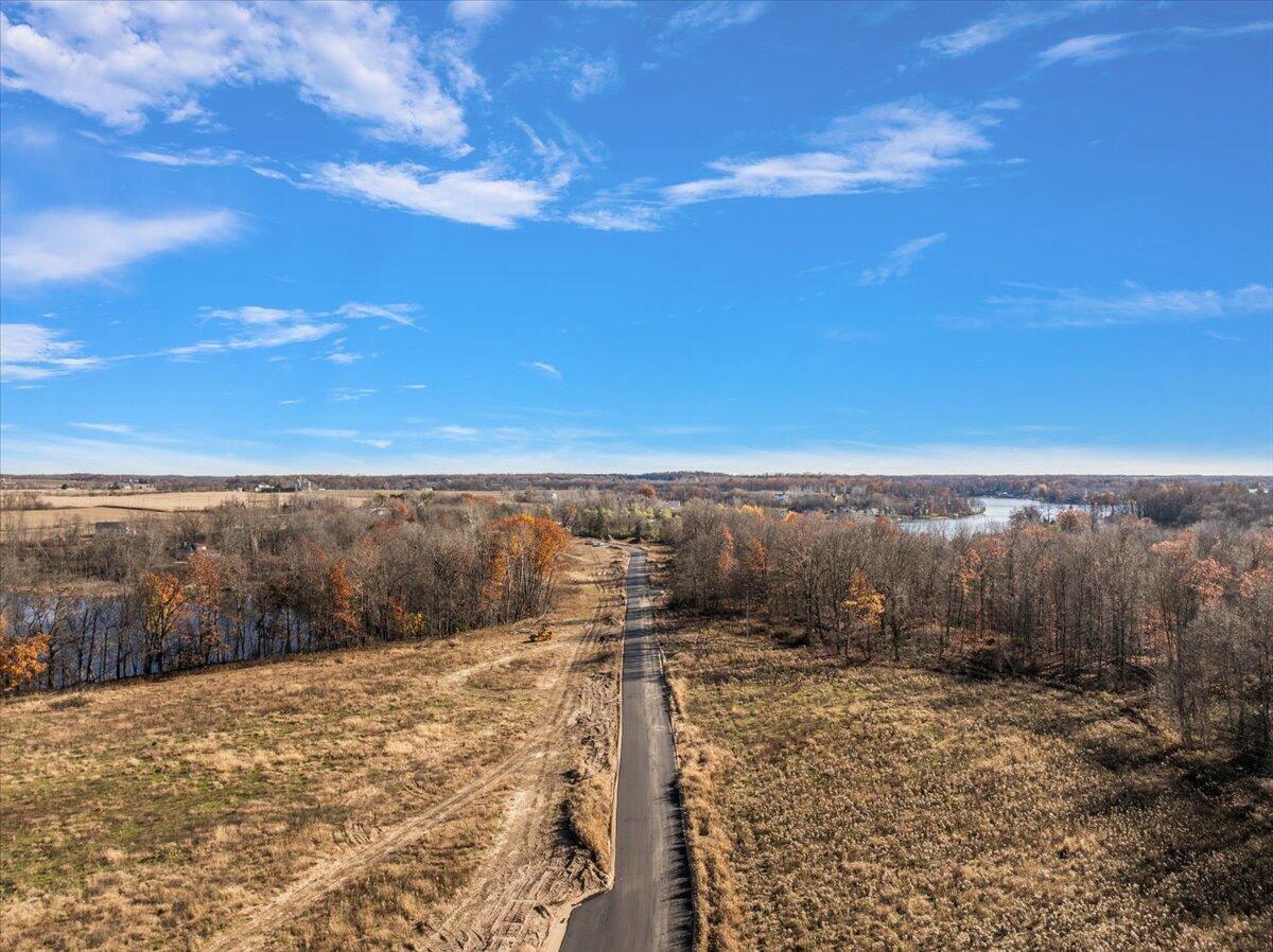 Image 2: 14-12379 Jenks St-14