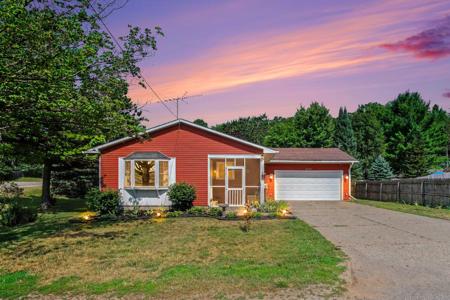 6676 Naontah Trail