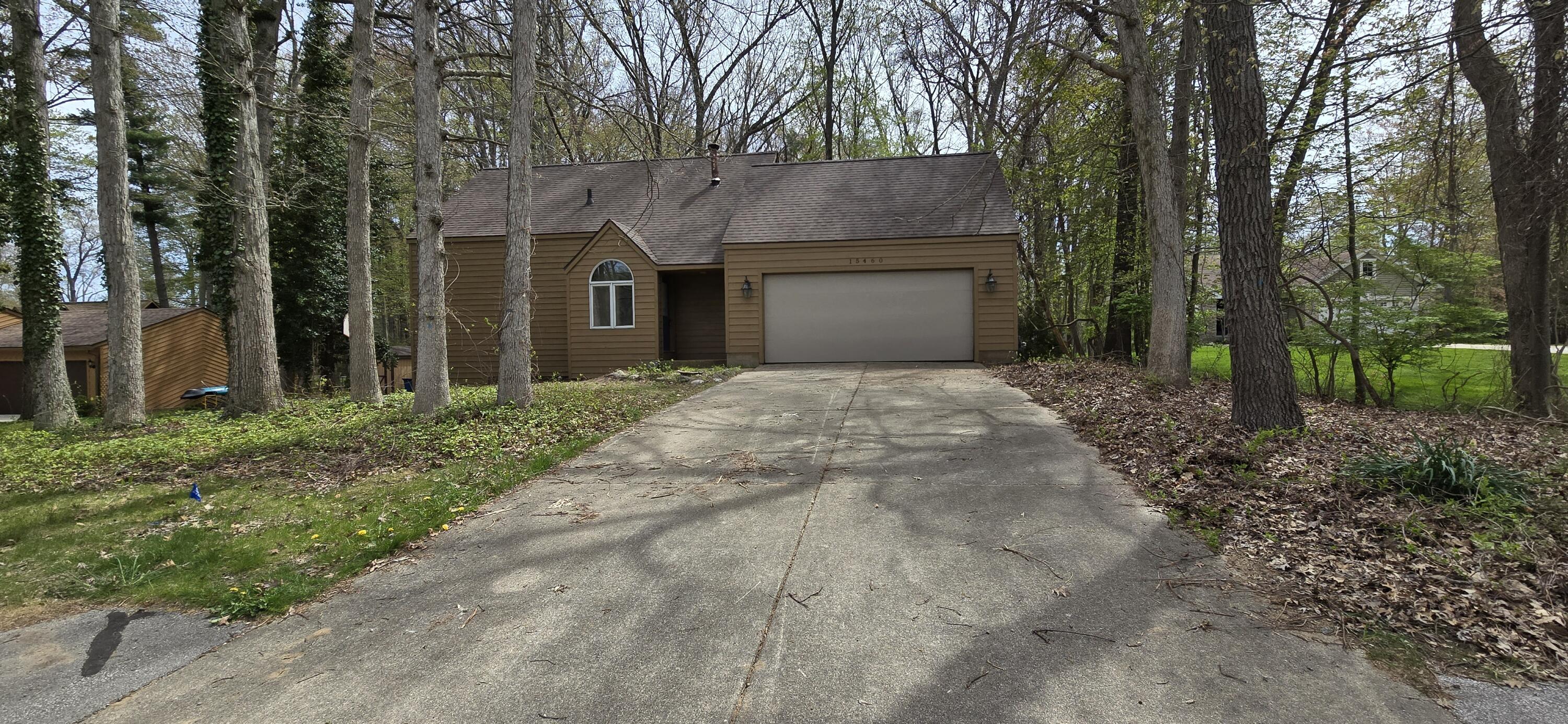 Image 4: Front of home