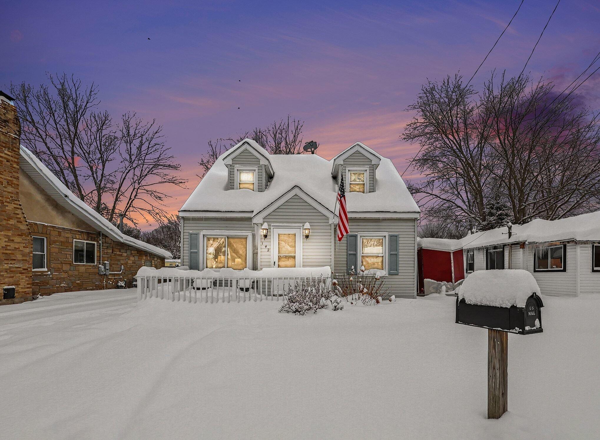 Image 2: 002_file_2895