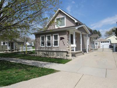 324 W Saint Clair Street