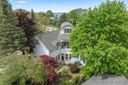 404 N Shore Drive