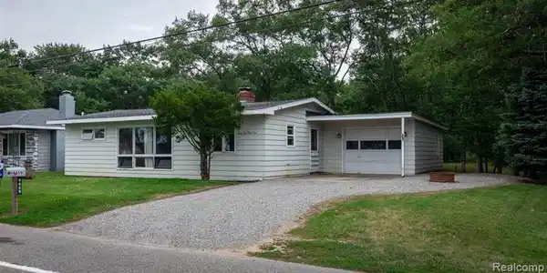 4459 PORT AUSTIN Road
