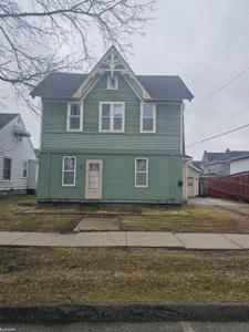 213 E Saint Clair Street