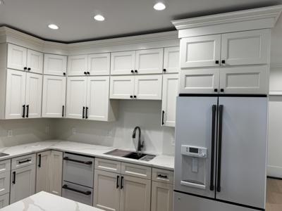 766 N Waypoint Circle