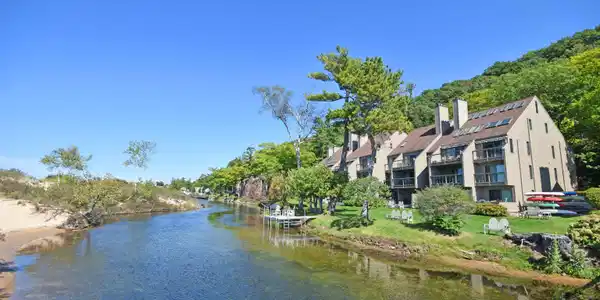 17 Great Lakes