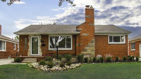 23280 Clairwood Street