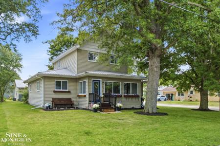 732 N 9th St Street