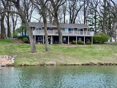 7456 S 8th Street