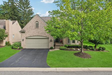 4663 Huntington Drive
