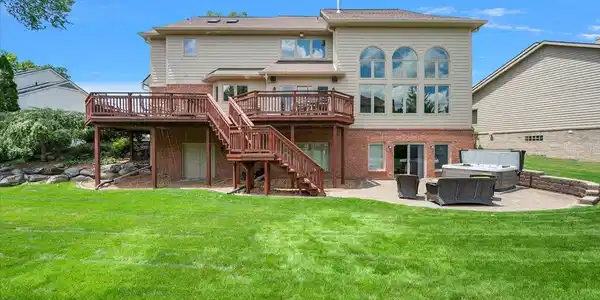 4417 Island View Drive