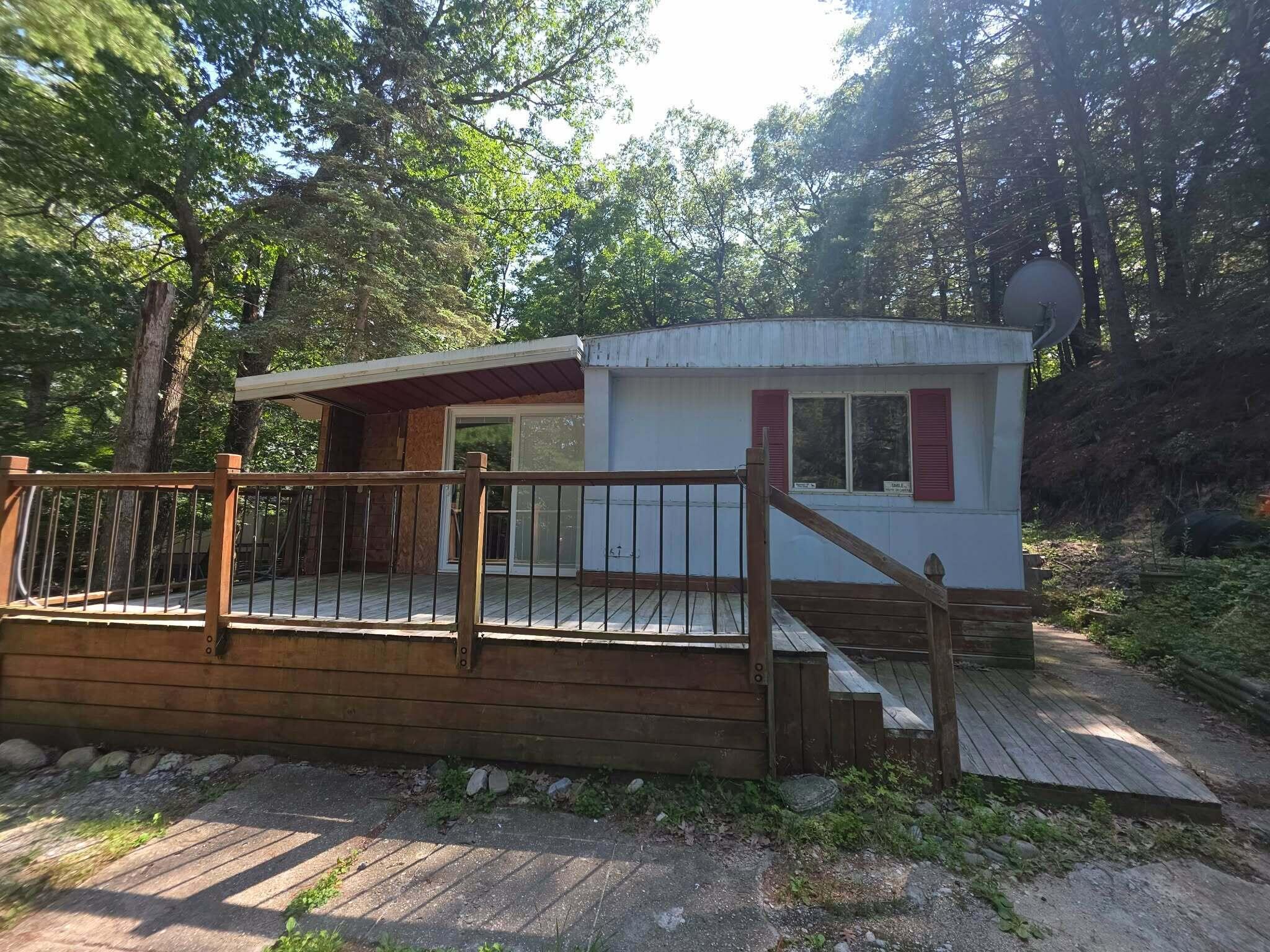 Image 1: front of home