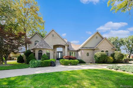 9020 Huron Bluffs Drive