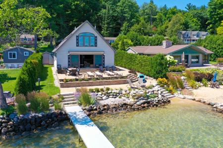 12511 SW Torch Lake Drive