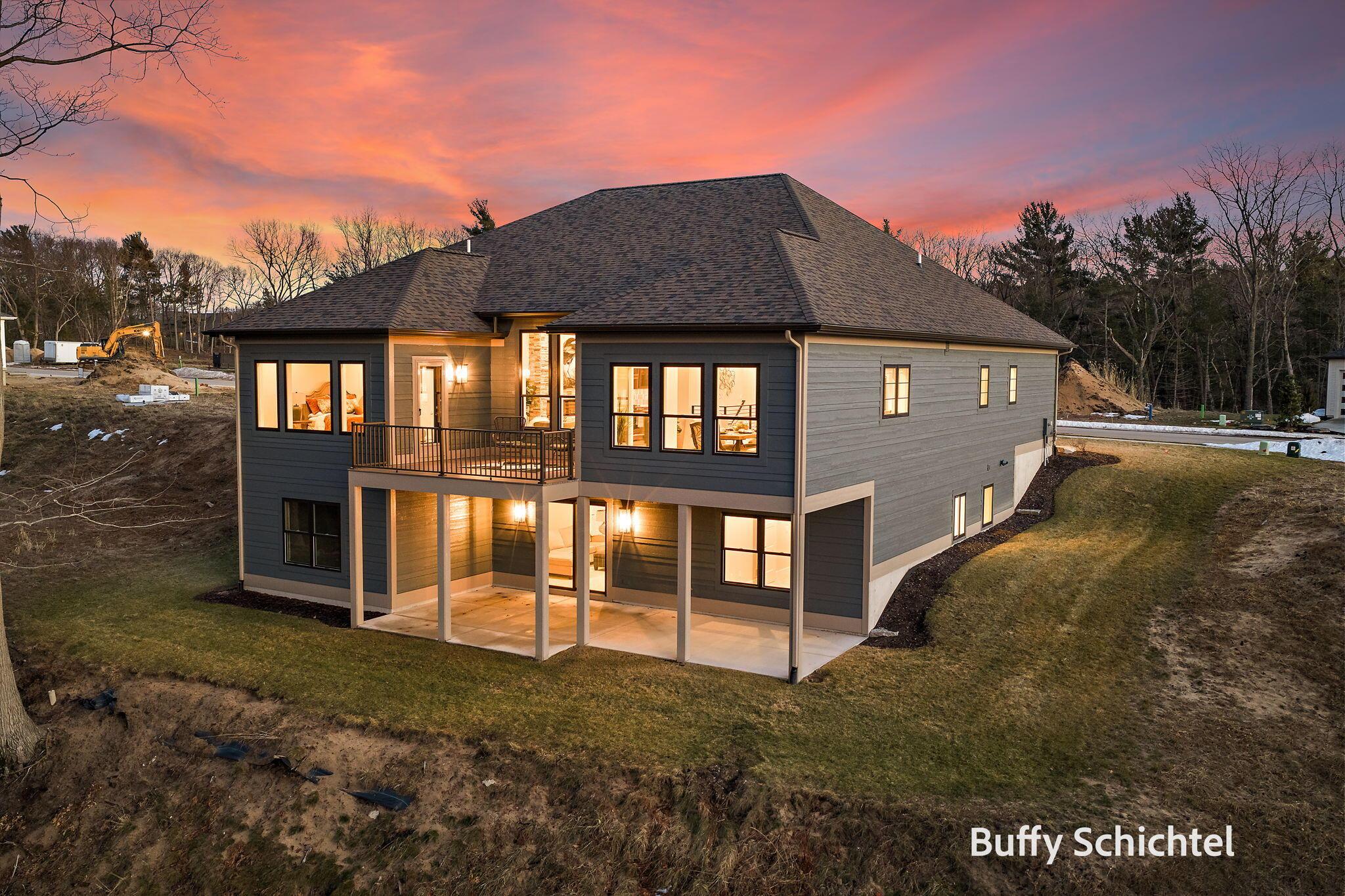 Image 2: 2892 Duneside