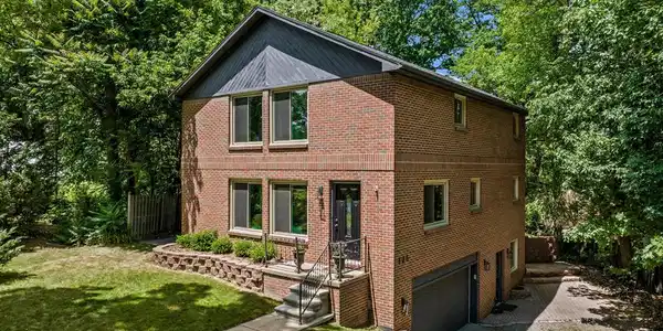 525 GRANDA VISTA Drive