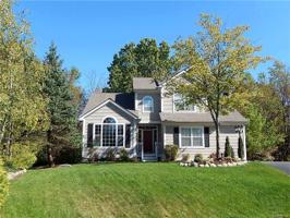 404 Lakeshore Pointe Drive