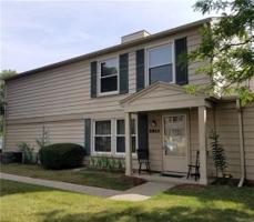 2913 ROCKFORD Court