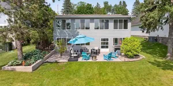115 Kingsbury Drive