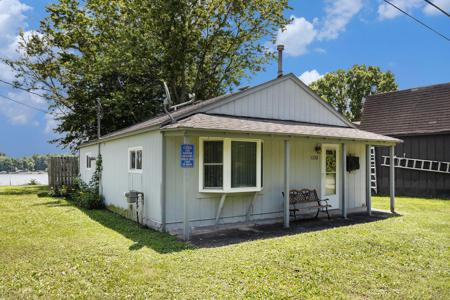 1332 Cherokee Drive