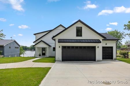 7956 Island Court