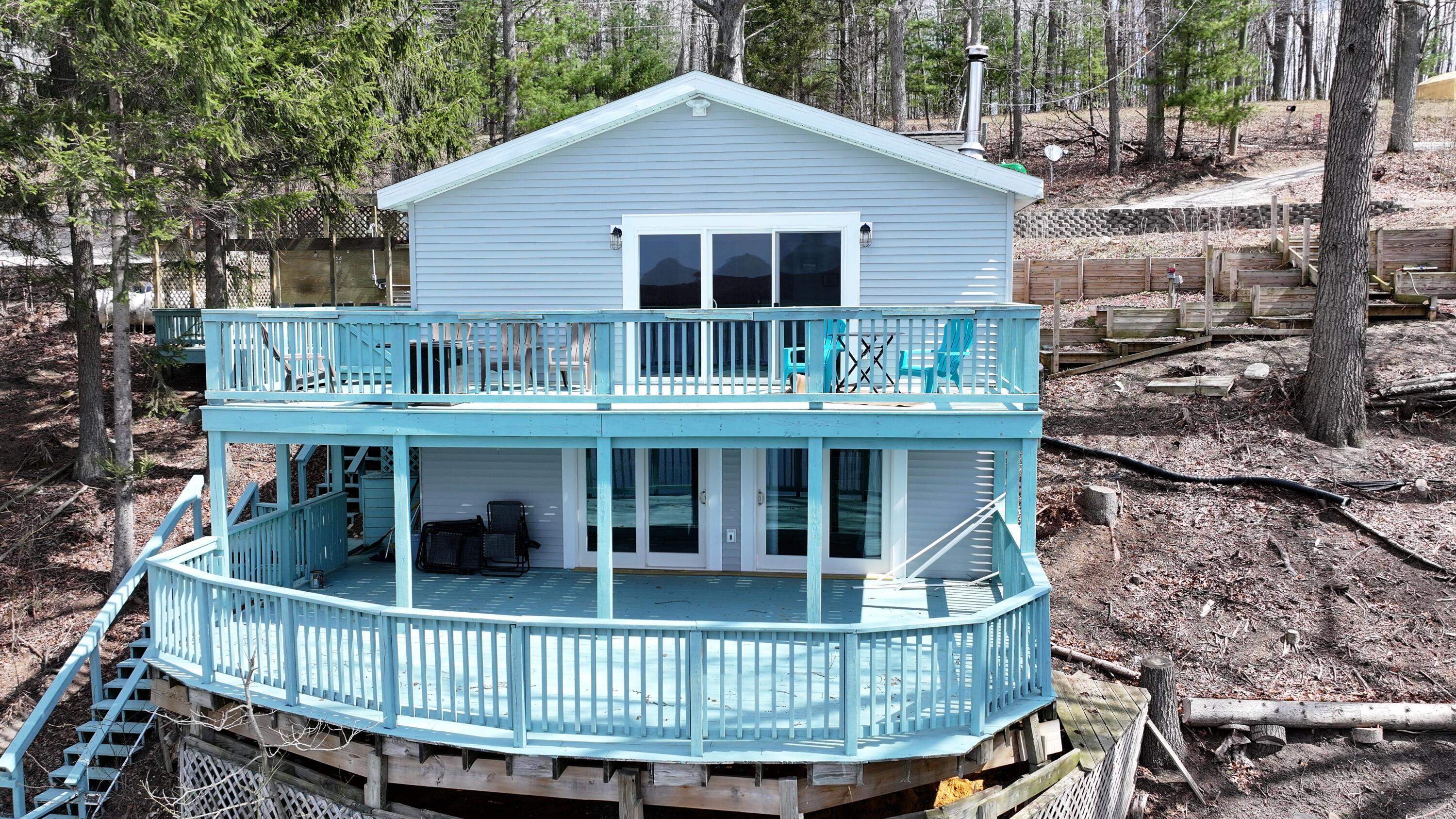 Image 2: DJI_20250411123718_0082_D