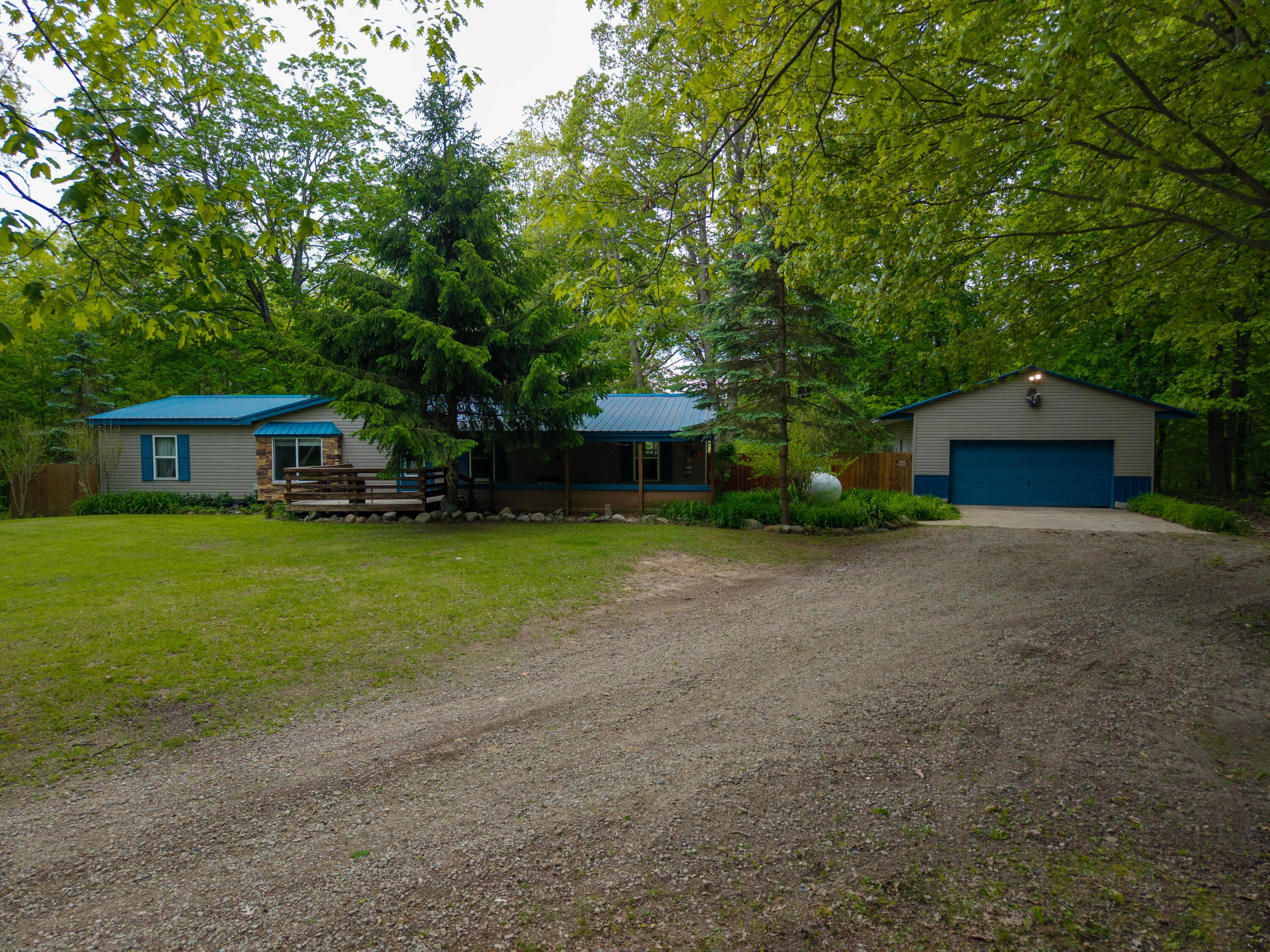 Image 3: DJI_20260521143144_0033_D
